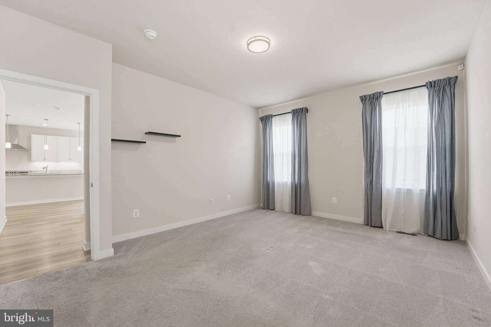 Jeffersonton, Virginia, 22724, United States, 4 Bedrooms Bedrooms, ,3 BathroomsBathrooms,Residential,For Sale,2005610