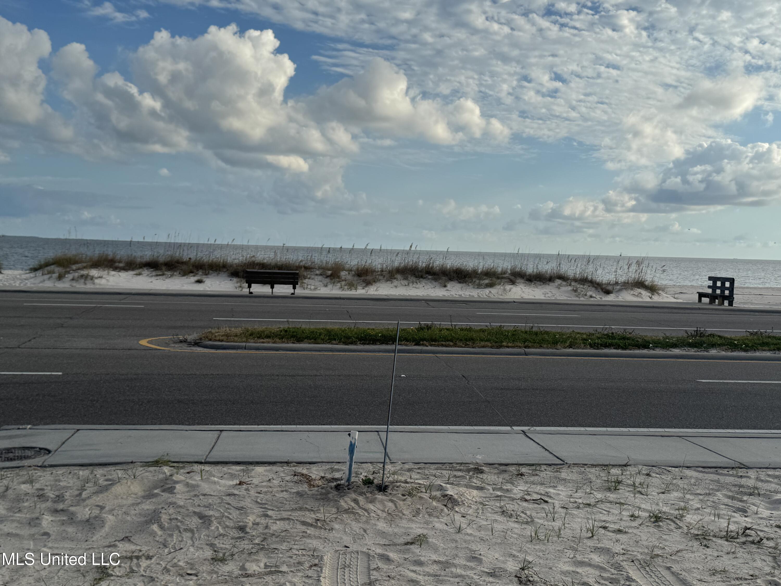 Pass Christian, Mississippi, 39571, United States, 4 Bedrooms Bedrooms, ,3 BathroomsBathrooms,Residential,For Sale,1966629