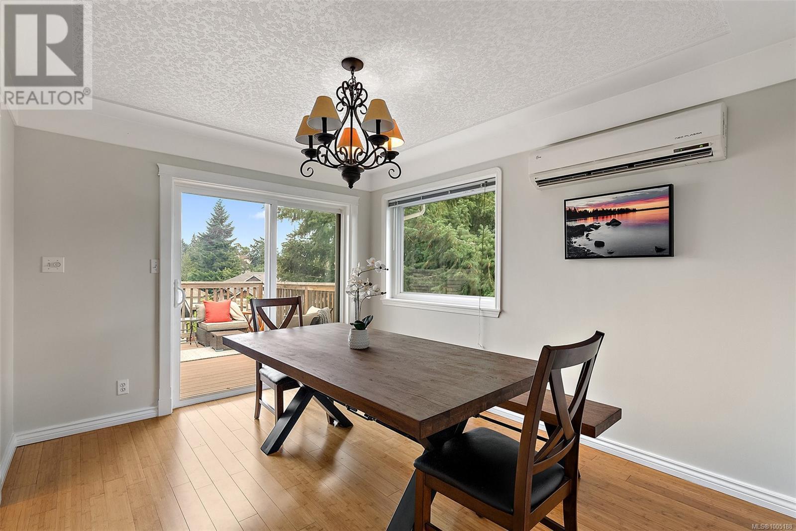 LANGFORD, British Columbia, V9B 5V3, CA, 5 Bedrooms Bedrooms, ,4 BathroomsBathrooms,Residential,For Sale,1891160