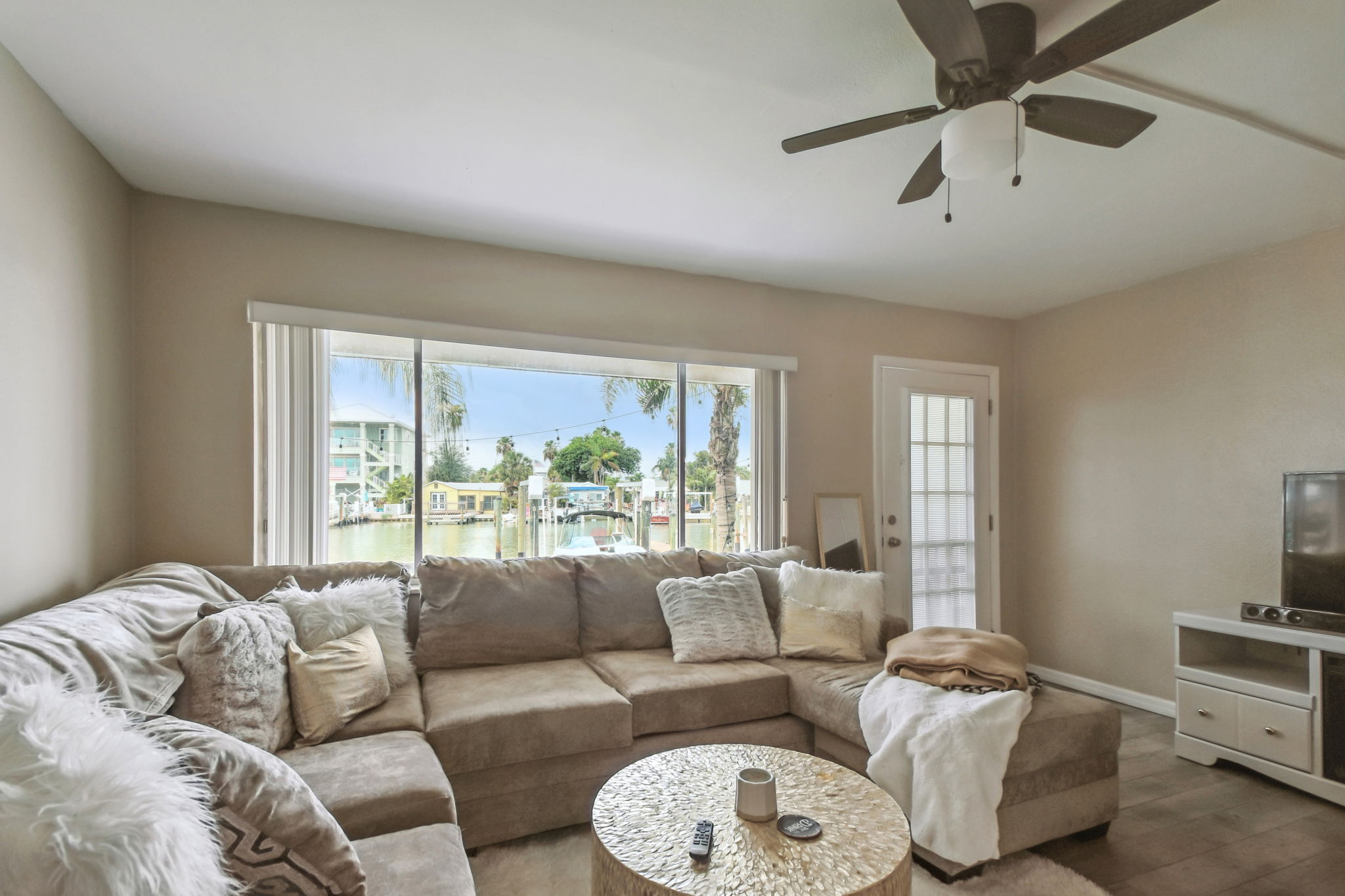 515 129th Ave E, Madeira Beach, Florida, 33708, United States, 4 Bedrooms Bedrooms, ,4 BathroomsBathrooms,Residential,For Sale,515 129th Ave E,1413375