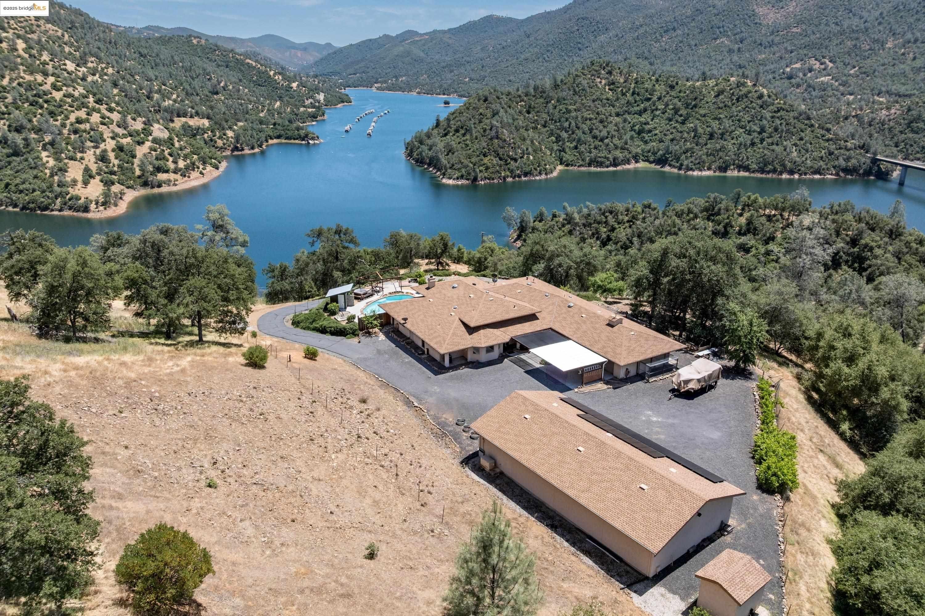 Jamestown, California, 95327, United States, 3 Bedrooms Bedrooms, ,2 BathroomsBathrooms,Residential,For Sale,1826217