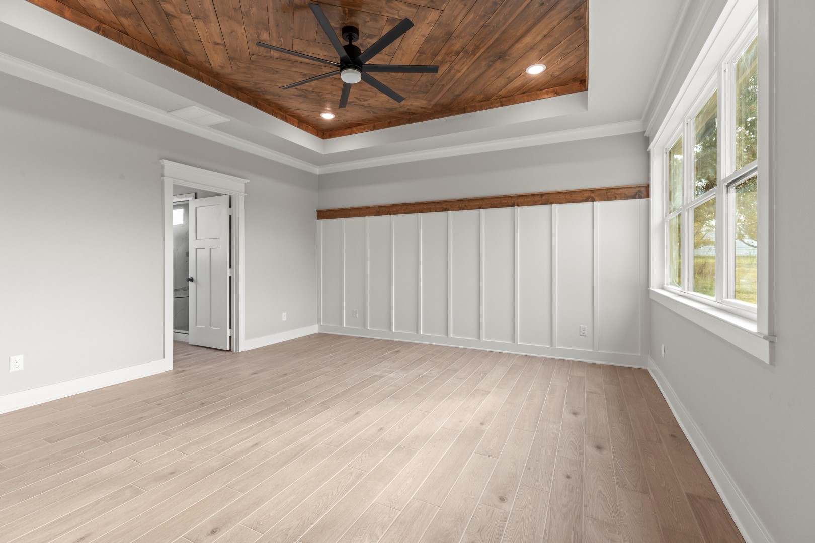 Tyler, Texas, 75704, United States, 3 Bedrooms Bedrooms, ,3 BathroomsBathrooms,Residential,For Sale,1979216