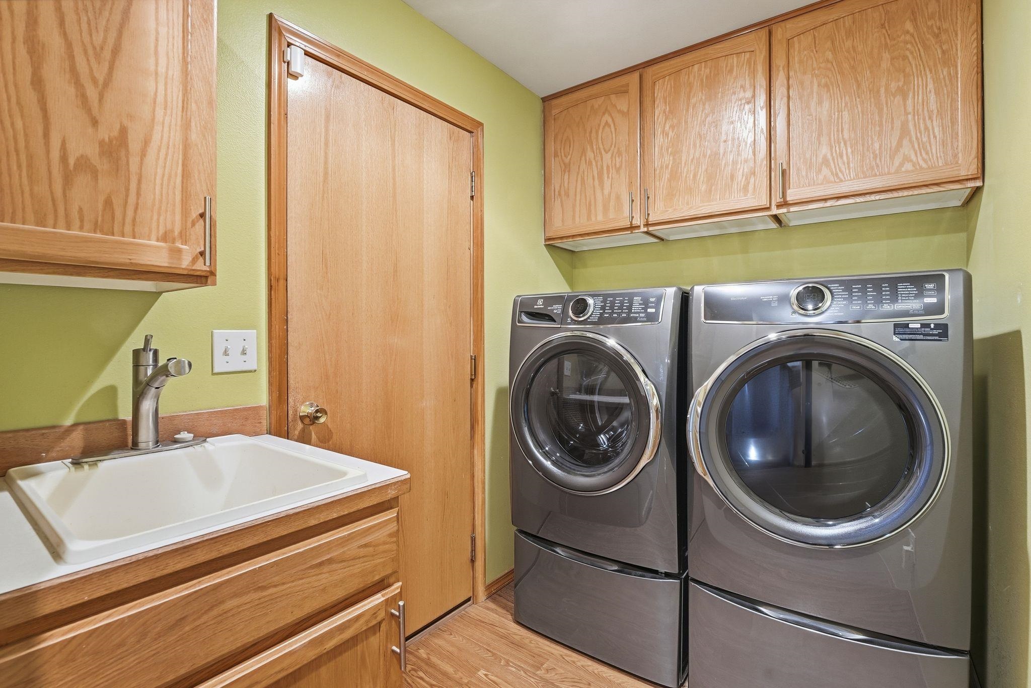 Seven Bays, Washington, 99122, United States, 5 Bedrooms Bedrooms, ,3 BathroomsBathrooms,Residential,For Sale,1992977