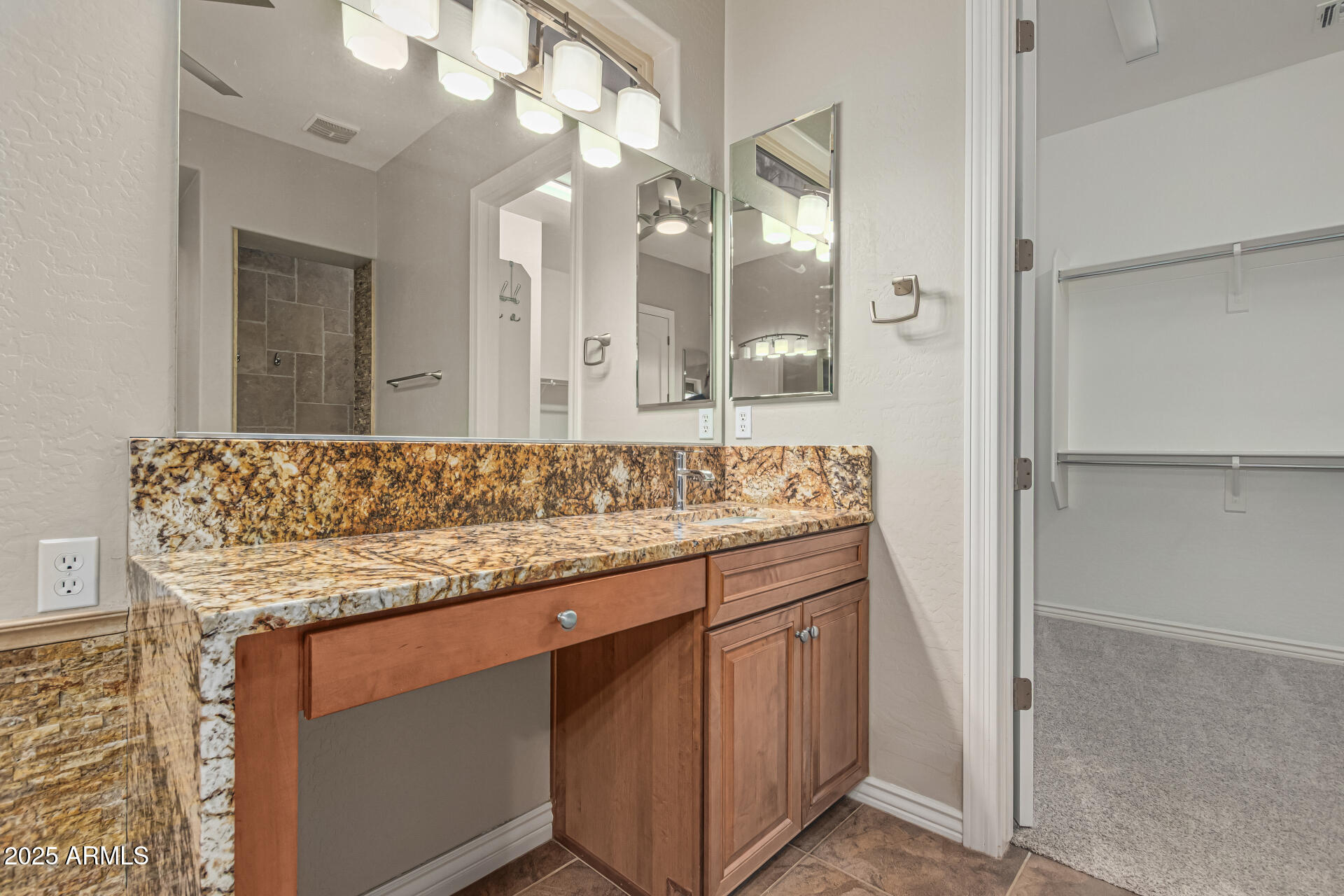 Sun City West, Arizona, 85375, United States, 2 Bedrooms Bedrooms, ,3 BathroomsBathrooms,Residential,For Sale,1992103