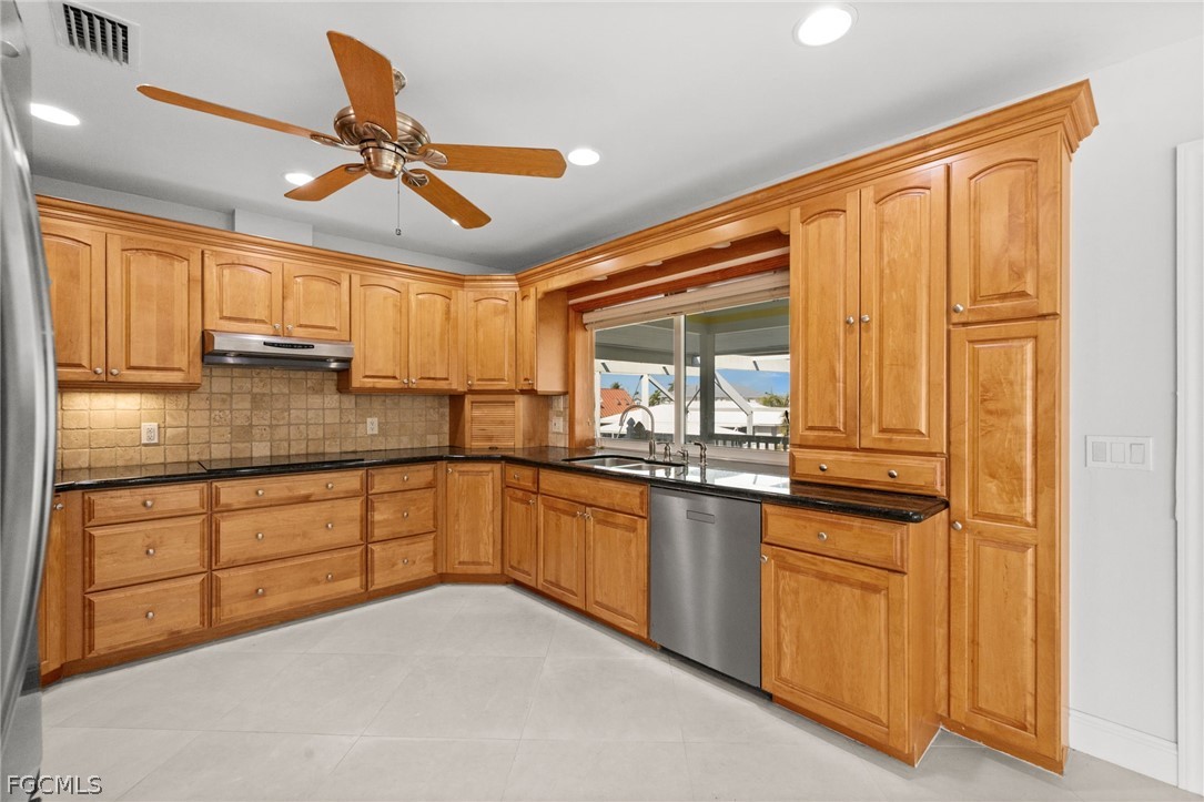 St James City, Florida, 33956, United States, 3 Bedrooms Bedrooms, ,3 BathroomsBathrooms,Residential,For Sale,2022256