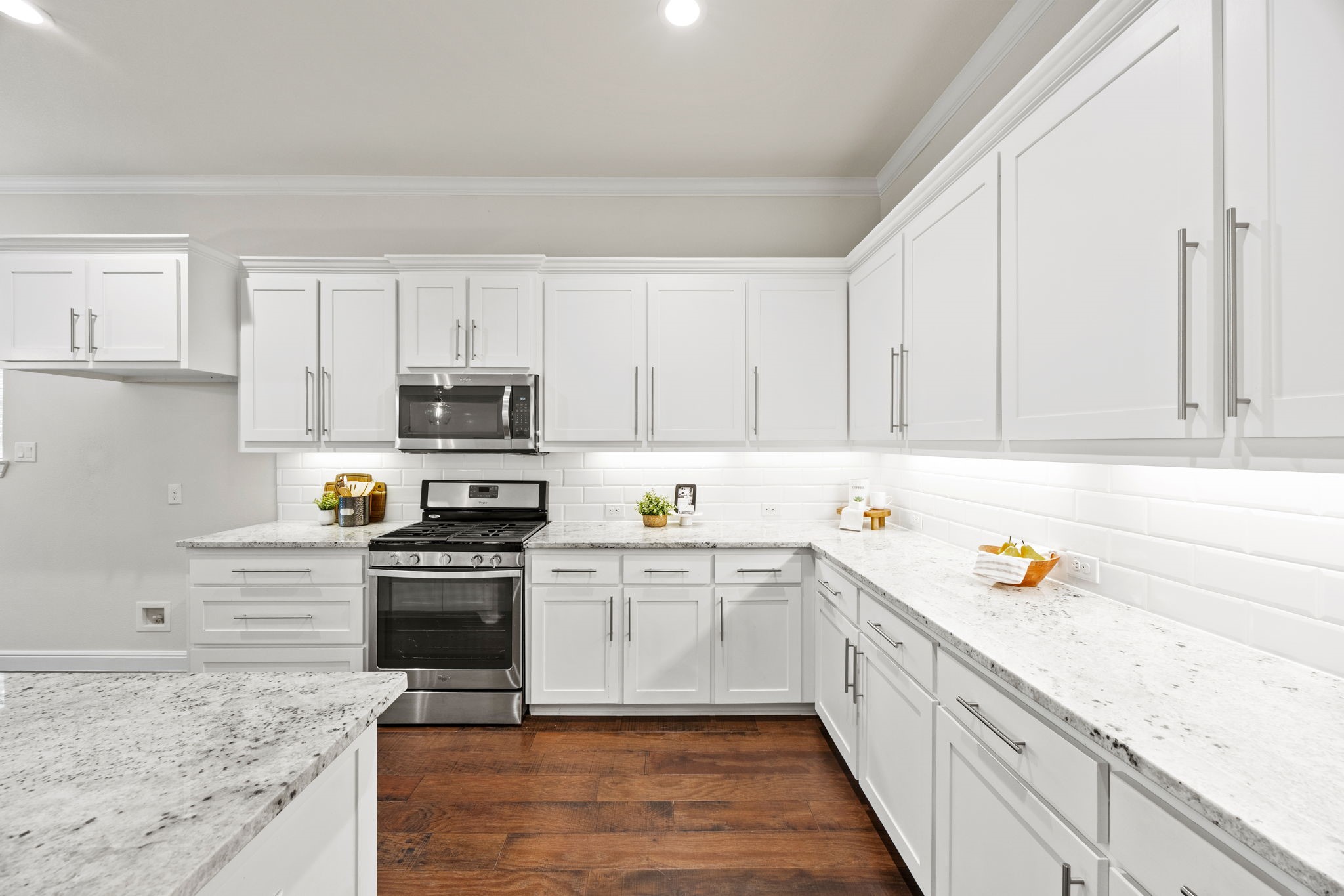 Fort Worth, Texas, 76107, United States, 3 Bedrooms Bedrooms, ,3 BathroomsBathrooms,Residential,For Sale,1927265