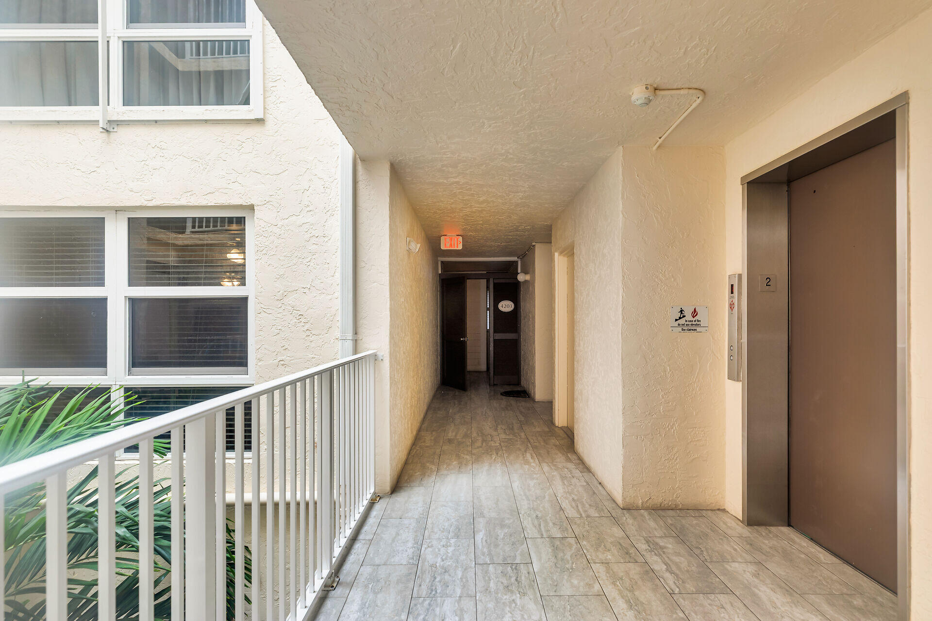 Duck, Florida, 33050, United States, 2 Bedrooms Bedrooms, ,2 BathroomsBathrooms,Residential,For Sale,1940932