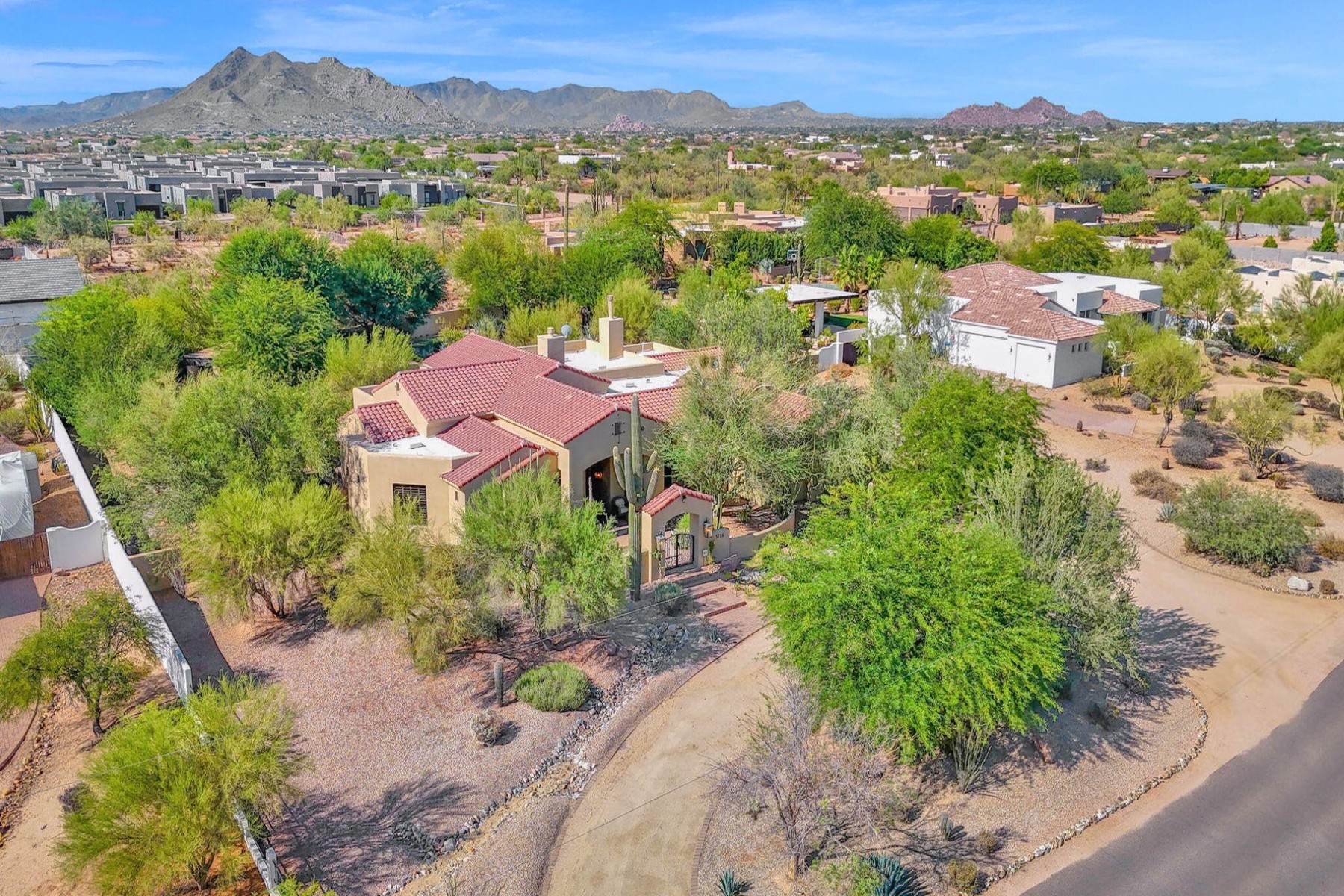  5716 E Milton Drive ¦ Cave Creek, AZ - 物件實景
