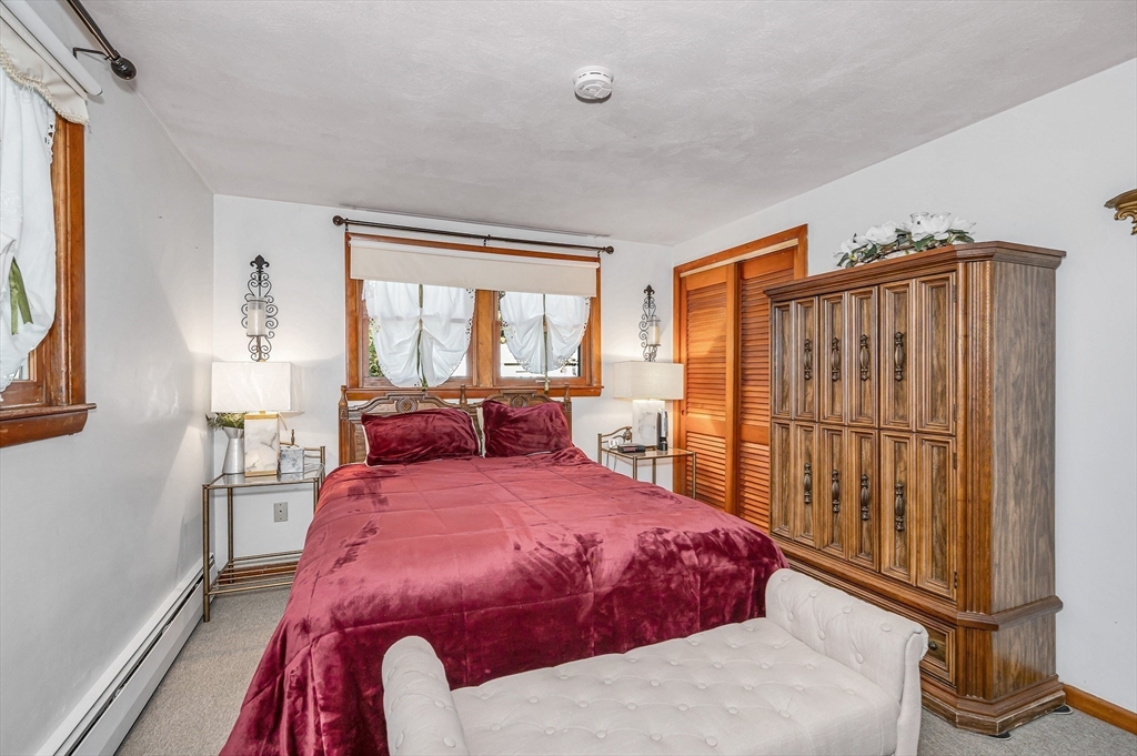 Tewksbury, Massachusetts, 01876, United States, 3 Bedrooms Bedrooms, ,1 BathroomBathrooms,Residential,For Sale,1973769