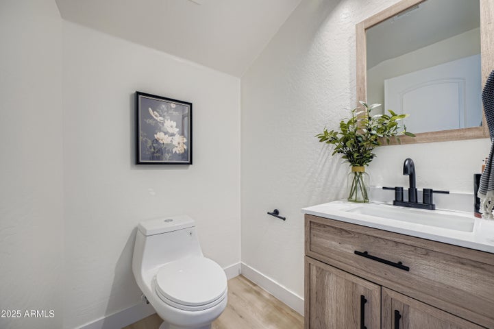 Peoria, Arizona, 85383, United States, 4 Bedrooms Bedrooms, ,4 BathroomsBathrooms,Residential,For Sale,1993879