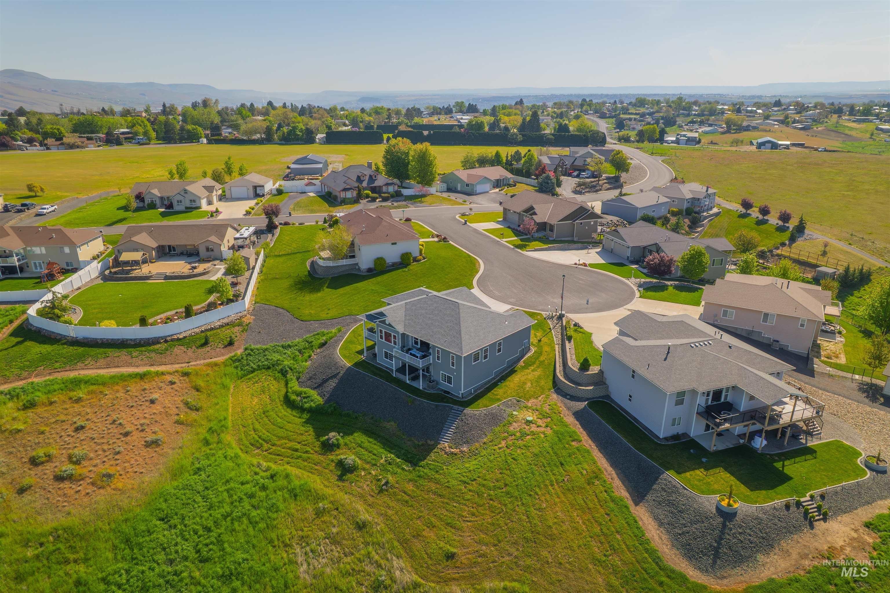 Clarkston, Washington, 99403, United States, 4 Bedrooms Bedrooms, ,3 BathroomsBathrooms,Residential,For Sale,1976590