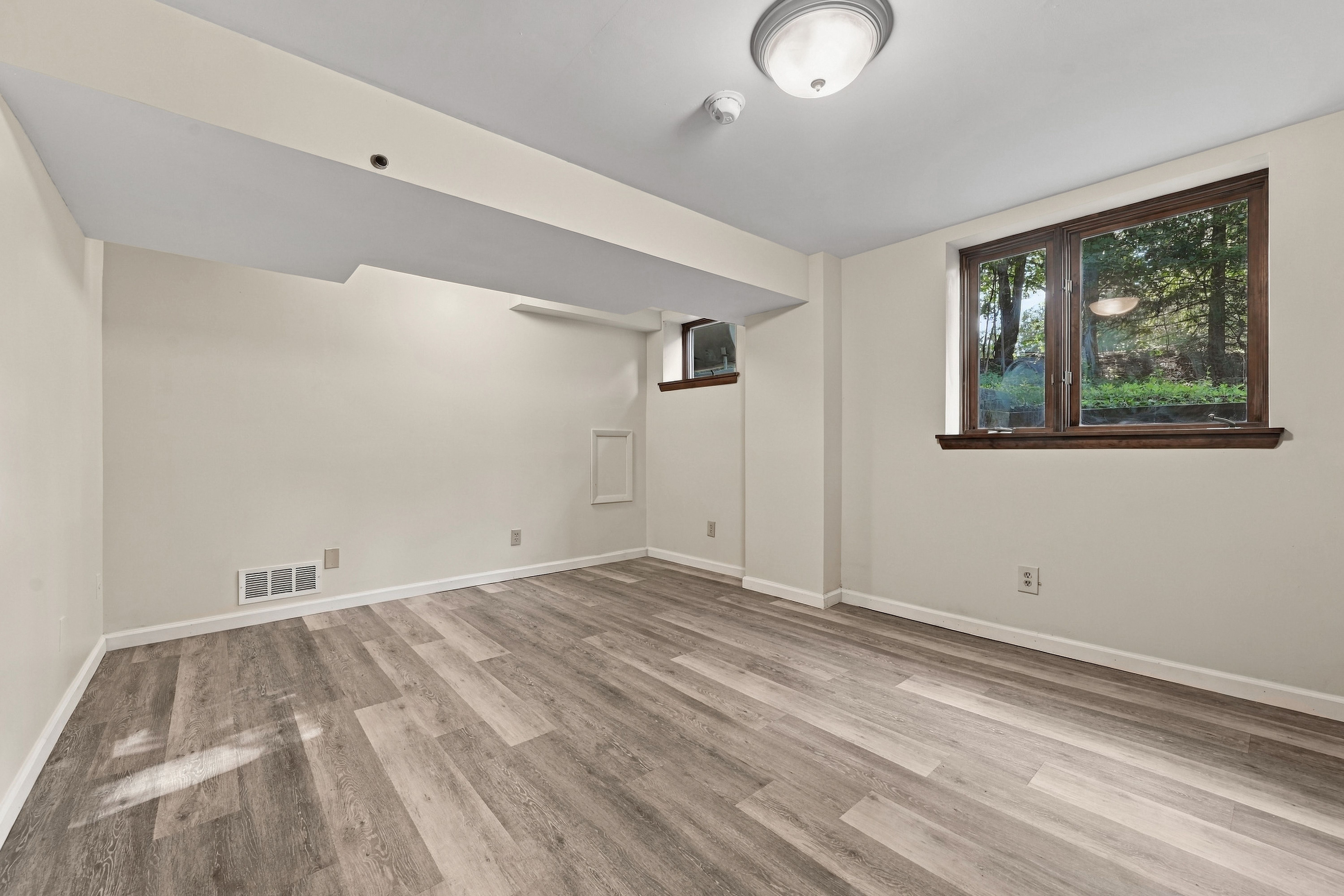  134 Becks Run Road, Coraopolis, PA 15108 - 物件實景