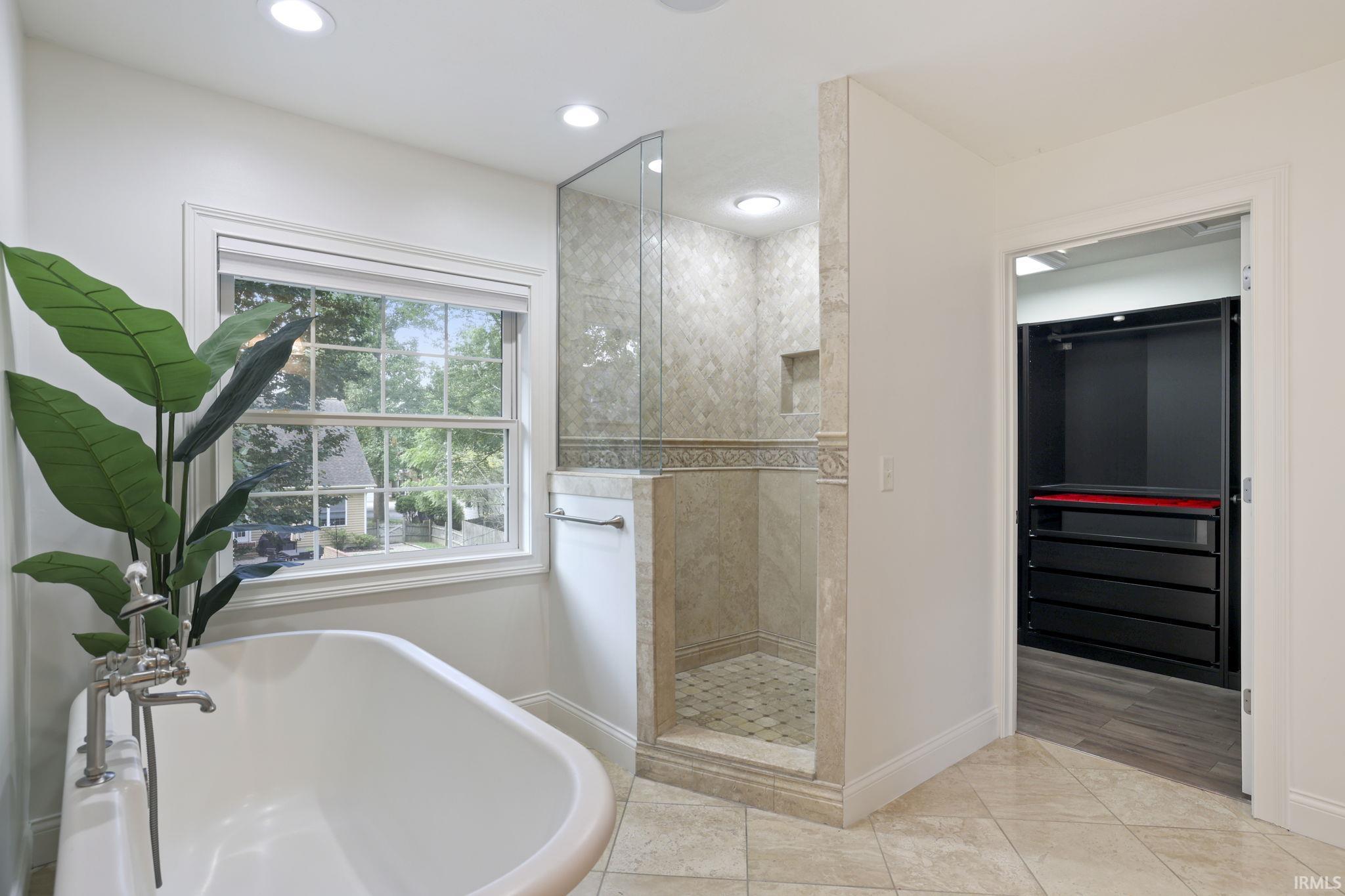 Bloomington, Indiana, 47401, United States, 4 Bedrooms Bedrooms, ,4 BathroomsBathrooms,Residential,For Sale,1943919