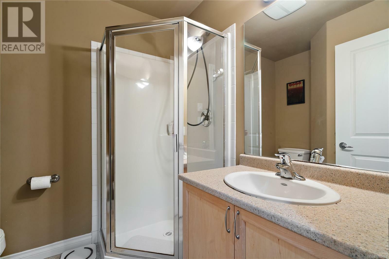 VICTORIA, British Columbia, V8T 0A3, CA, 3 Bedrooms Bedrooms, ,3 BathroomsBathrooms,Residential,For Sale,1883678