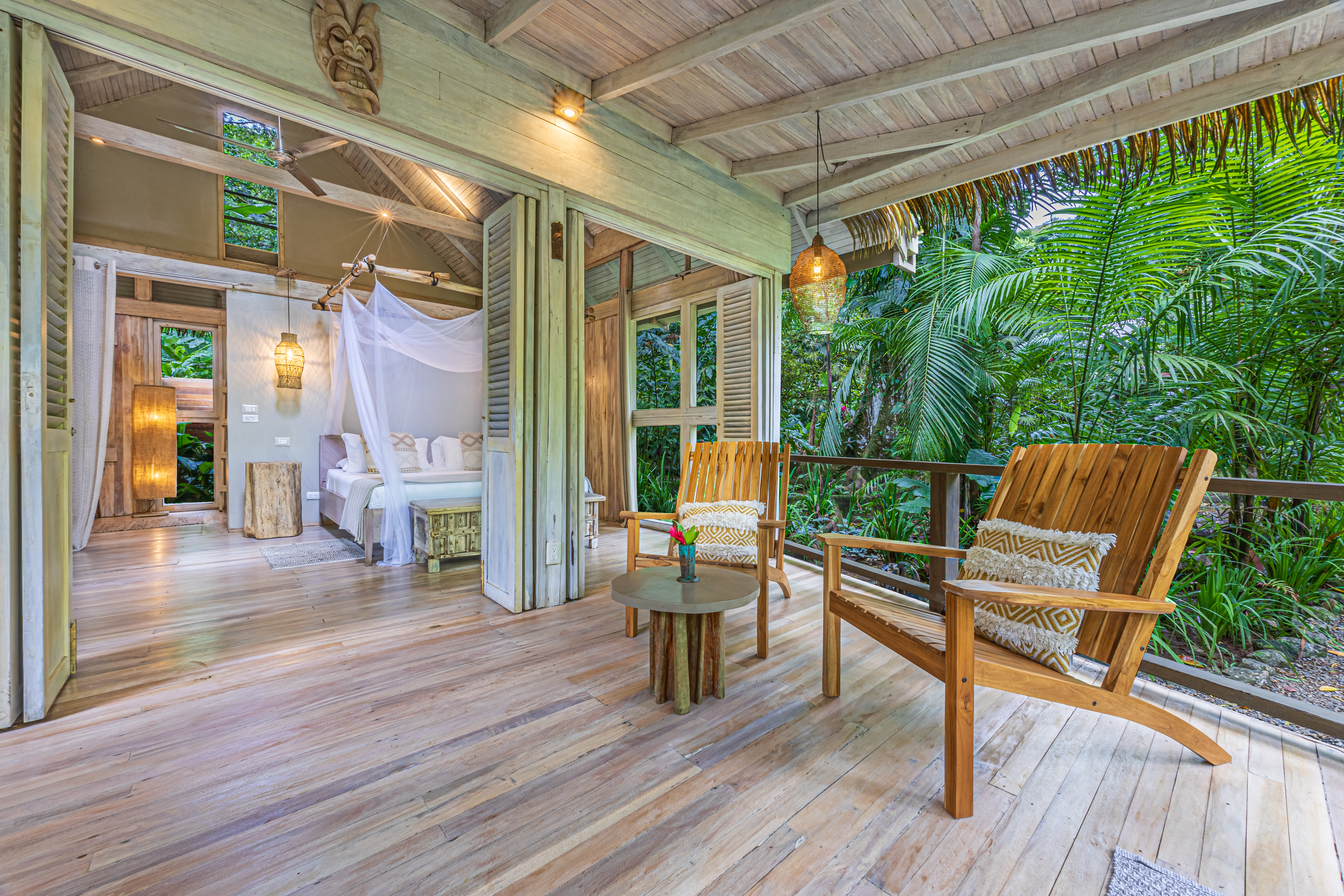 Golfito, Puntarenas, CR, 15 Bedrooms Bedrooms, ,13 BathroomsBathrooms,Residential,For Sale,1903279