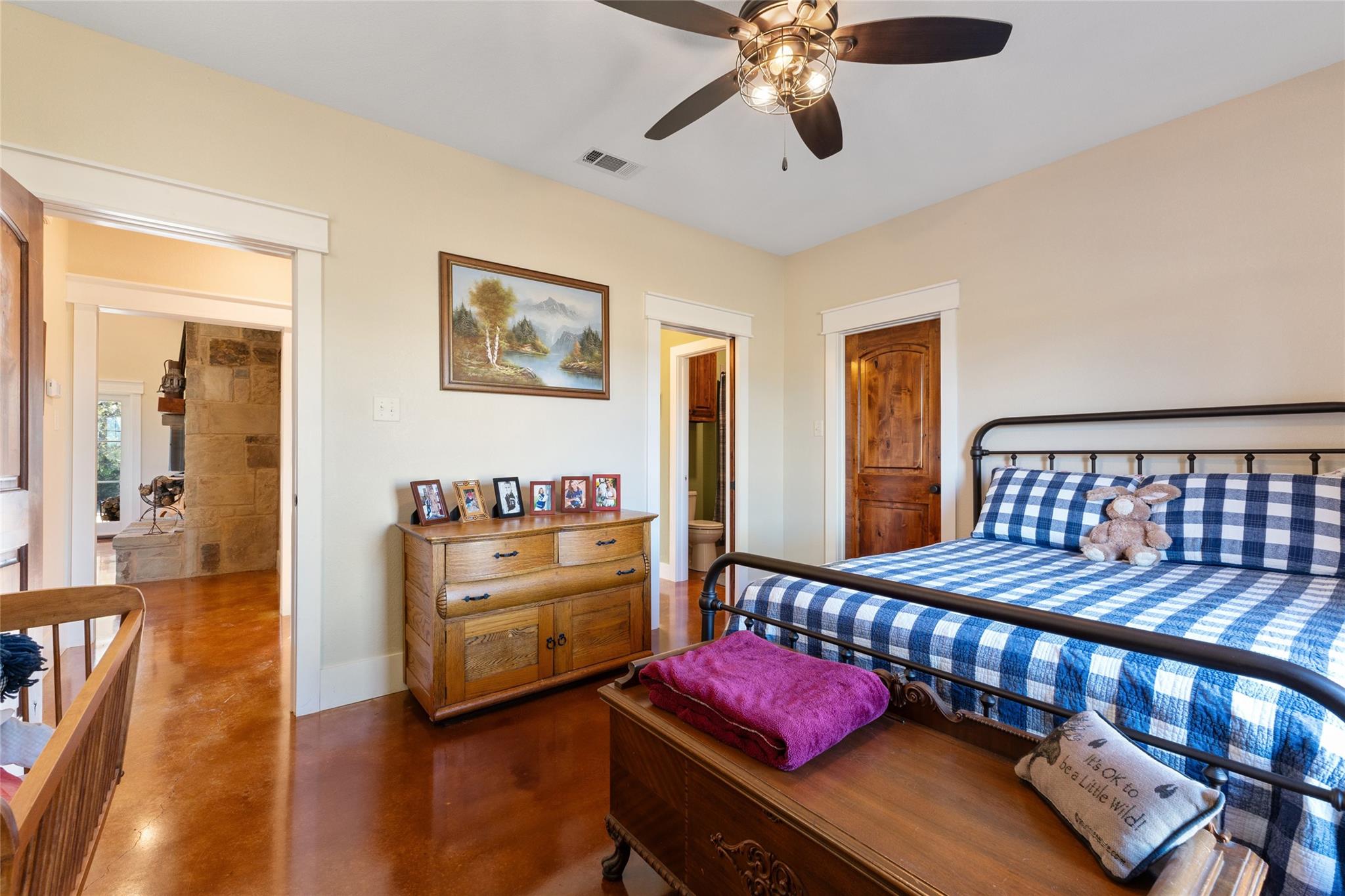 Decatur, Texas, 76234, United States, 3 Bedrooms Bedrooms, ,3 BathroomsBathrooms,Residential,For Sale,2005584