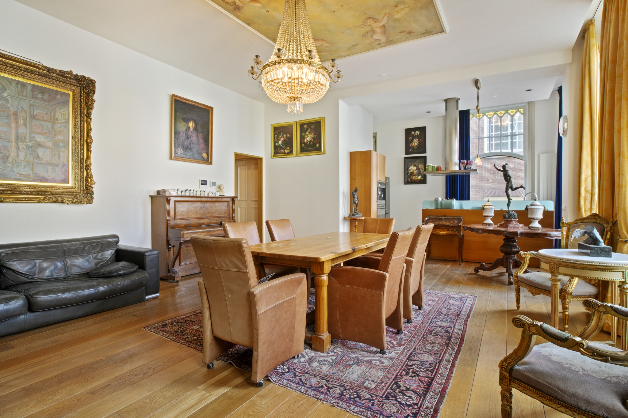  Living in a national monument with a private roof terrace and unobstructed views - 物件實景