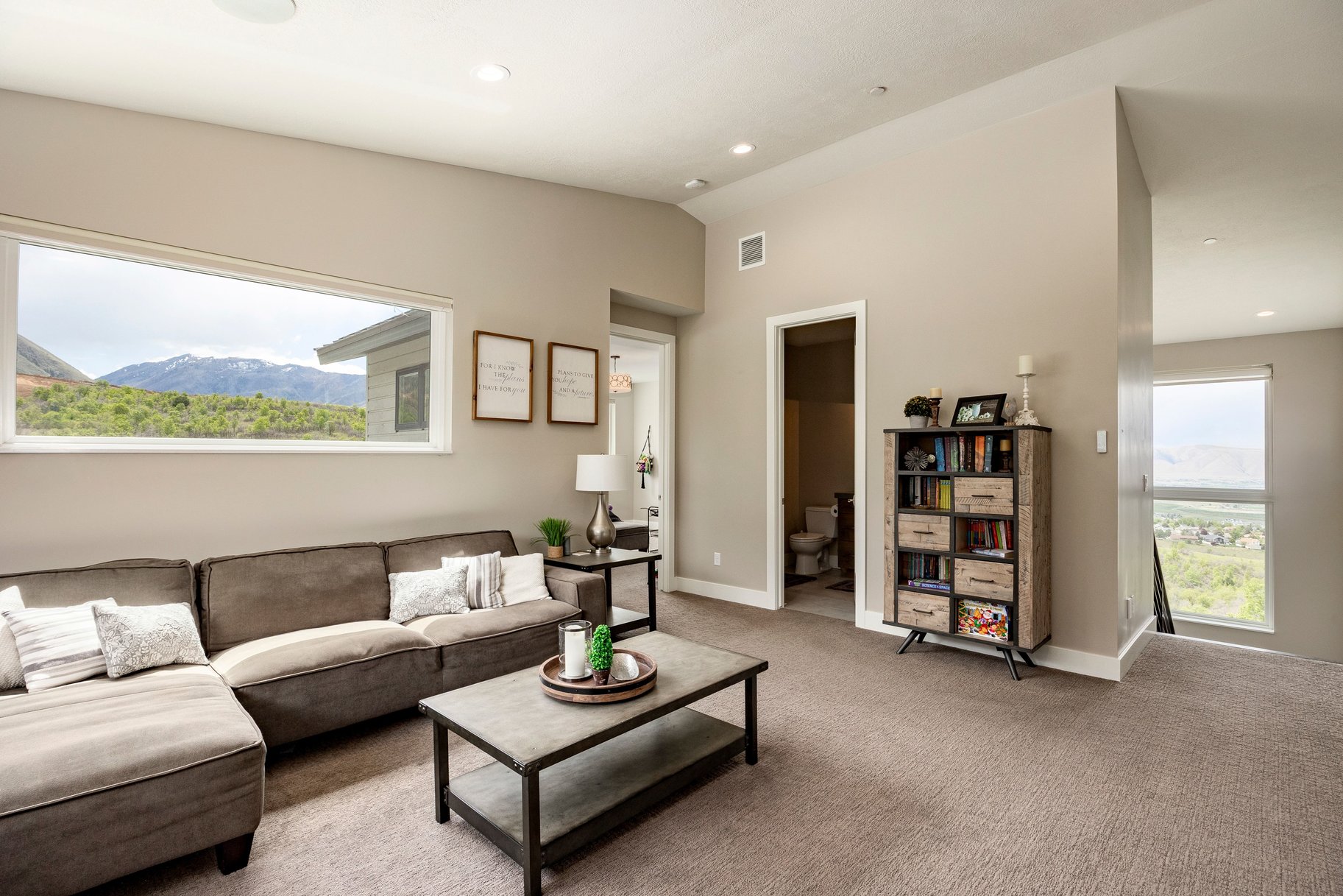  Mountain Contemporary Masterpiece with Panoramic Summit Creek Views - 物件實景