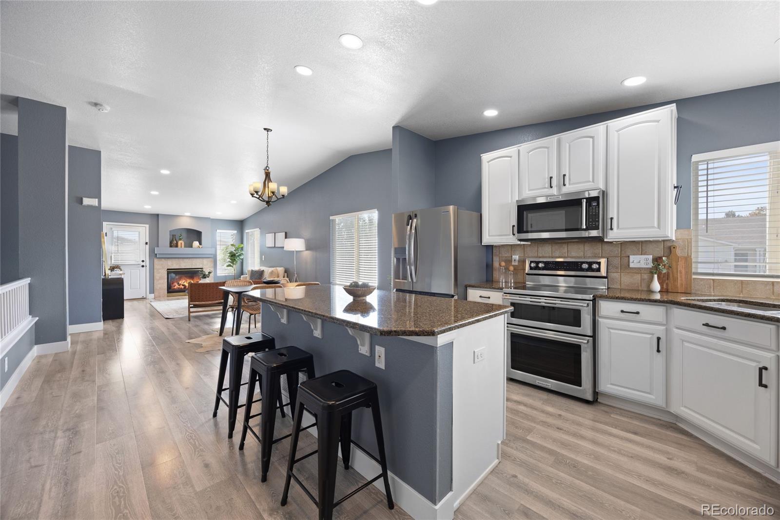 Littleton, Colorado, 80125, United States, 4 Bedrooms Bedrooms, ,1 BathroomBathrooms,Residential,For Sale,1958301
