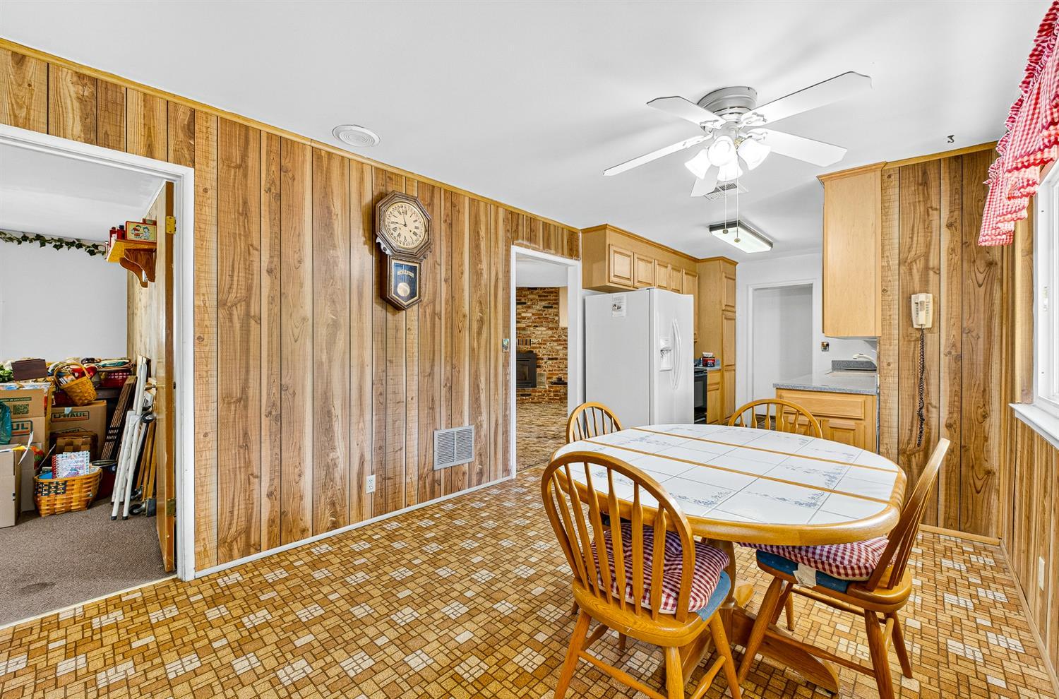 Colfax, California, 95713, United States, 3 Bedrooms Bedrooms, ,2 BathroomsBathrooms,Residential,For Sale,1987014