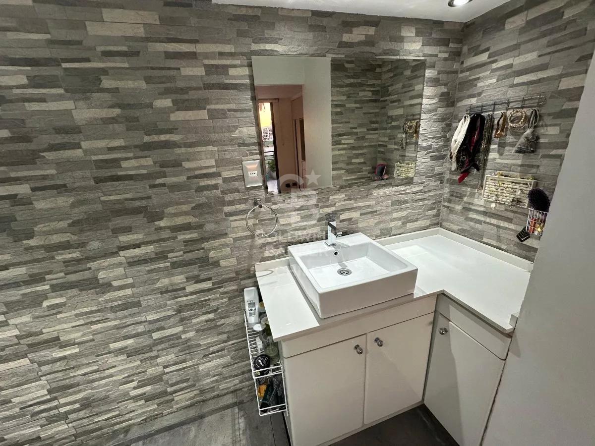 Las Condes, Chile, 2 Bedrooms Bedrooms, ,2 BathroomsBathrooms,Residential,For Sale,1736722
