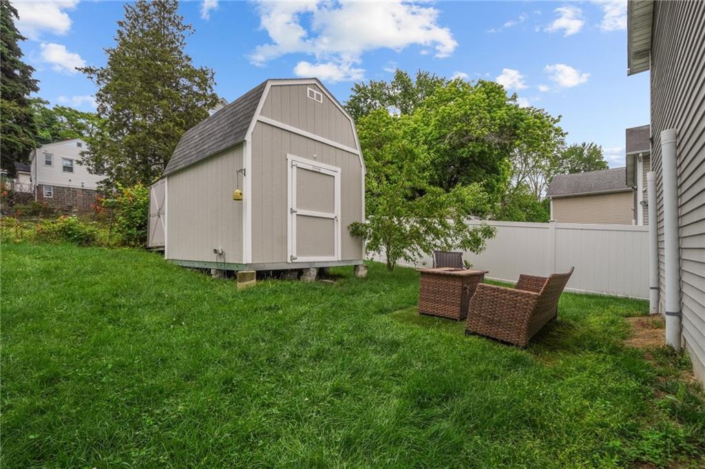 Providence, Rhode Island, 02904, United States, 6 Bedrooms Bedrooms, ,2 BathroomsBathrooms,Residential,For Sale,2008562