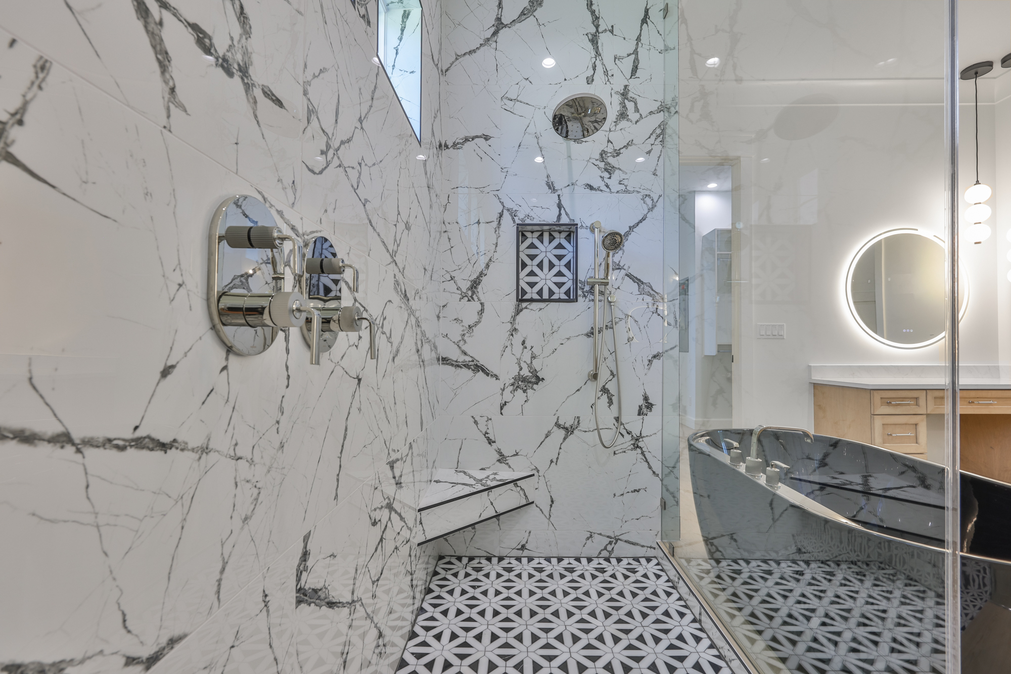 Tampa, Florida, 33629, United States, 5 Bedrooms Bedrooms, ,7 BathroomsBathrooms,Residential,For Sale,2007837