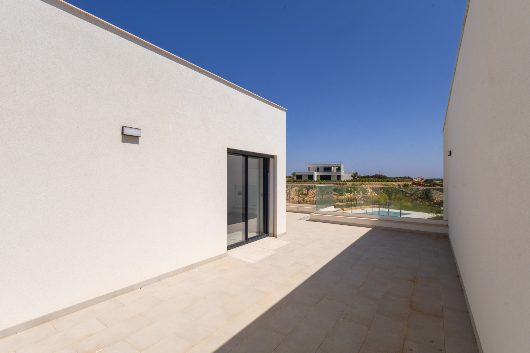  Semi-detached house, 5 bedrooms, for Sale - 物件實景