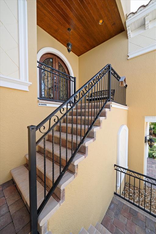 Largo, Florida, 33770, United States, 5 Bedrooms Bedrooms, ,4 BathroomsBathrooms,Residential,For Sale,2002964