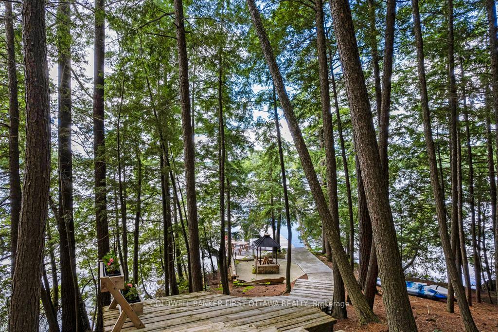 FRONTENAC, Ontario, K0H 2J0, CA, 3 Bedrooms Bedrooms, ,Residential,For Sale,1903665