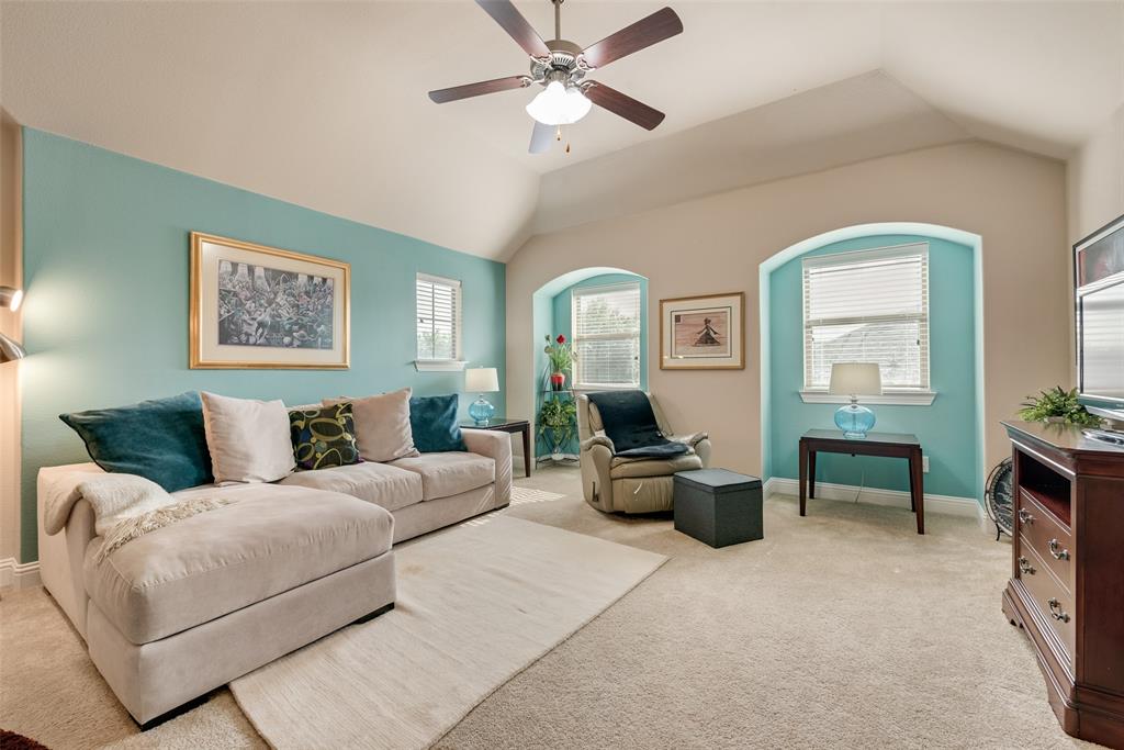 Dallas, Texas, 75236, United States, 4 Bedrooms Bedrooms, ,3 BathroomsBathrooms,Residential,For Sale,1944887