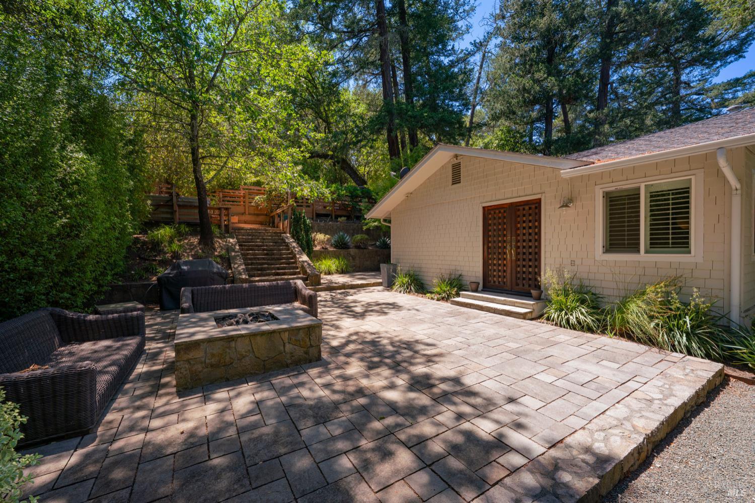 Calistoga, California, 94515, United States, 3 Bedrooms Bedrooms, ,3 BathroomsBathrooms,Residential,For Sale,1907070