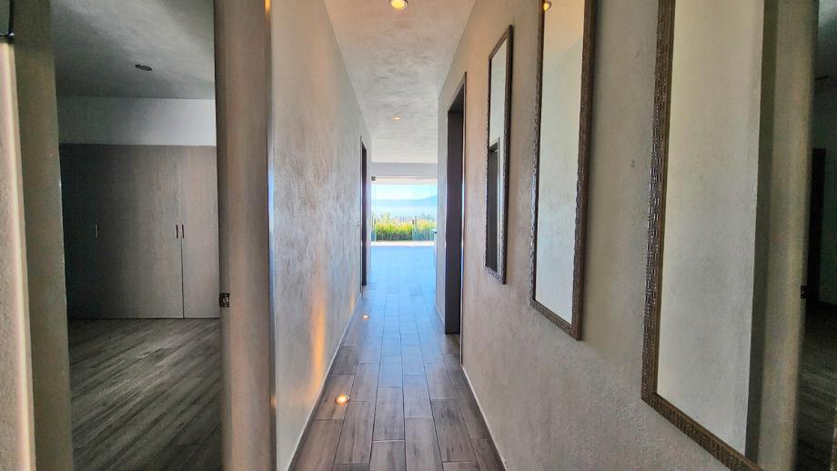 Chapala, Jalisco, 45900, Mexico, 2 Bedrooms Bedrooms, ,2 BathroomsBathrooms,Residential,For Sale,1827389