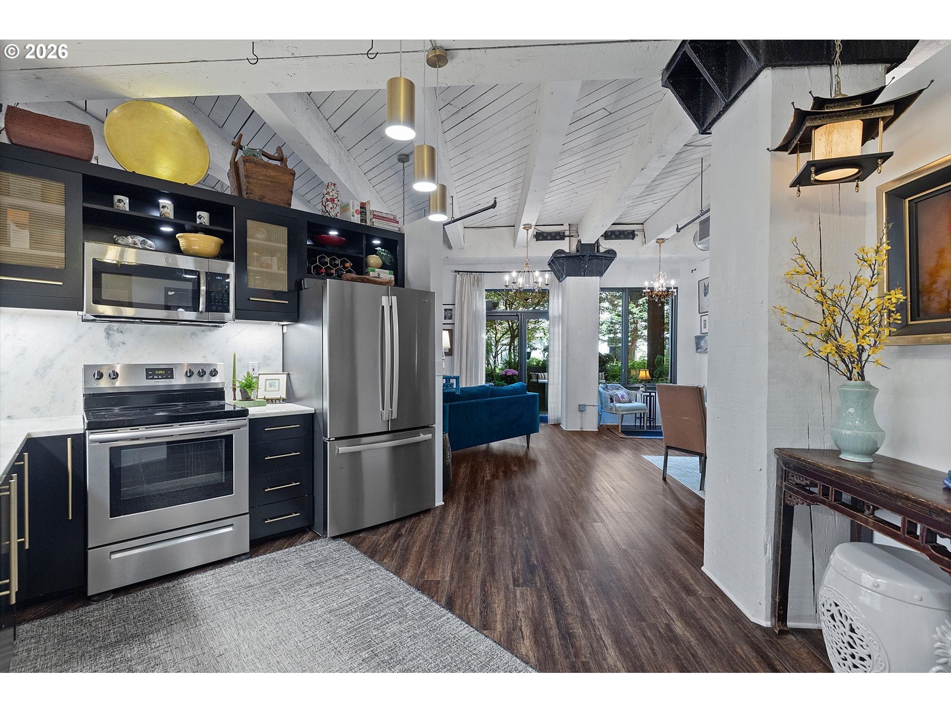 Lovejoy St, Portland, OR 97209 #1