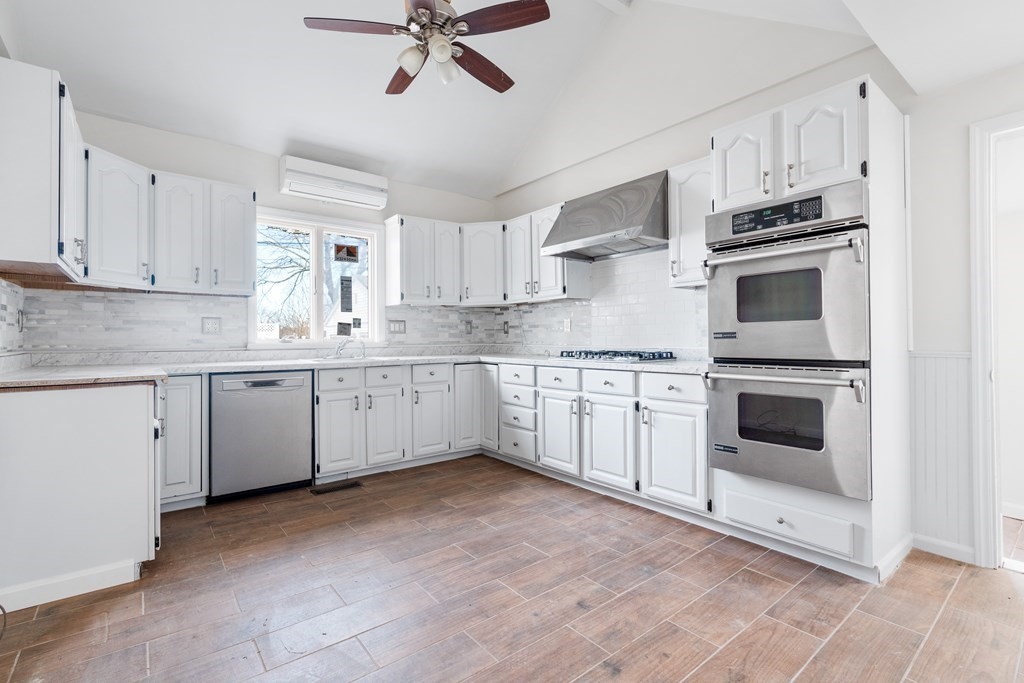 Dedham, Massachusetts, 02136, United States, 3 Bedrooms Bedrooms, ,2 BathroomsBathrooms,Residential,For Sale,1927811