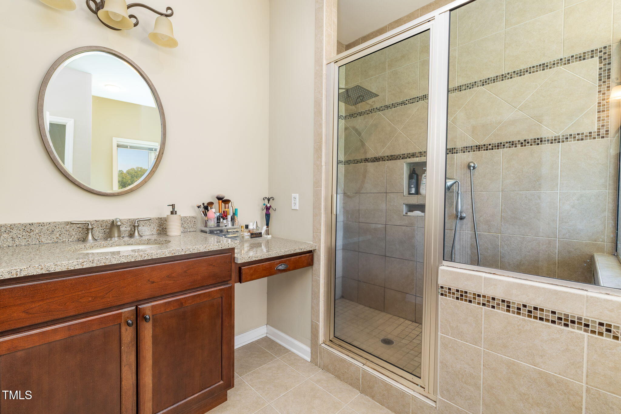 South Hill, Virginia, 23917, United States, 6 Bedrooms Bedrooms, ,5 BathroomsBathrooms,Residential,For Sale,1940439