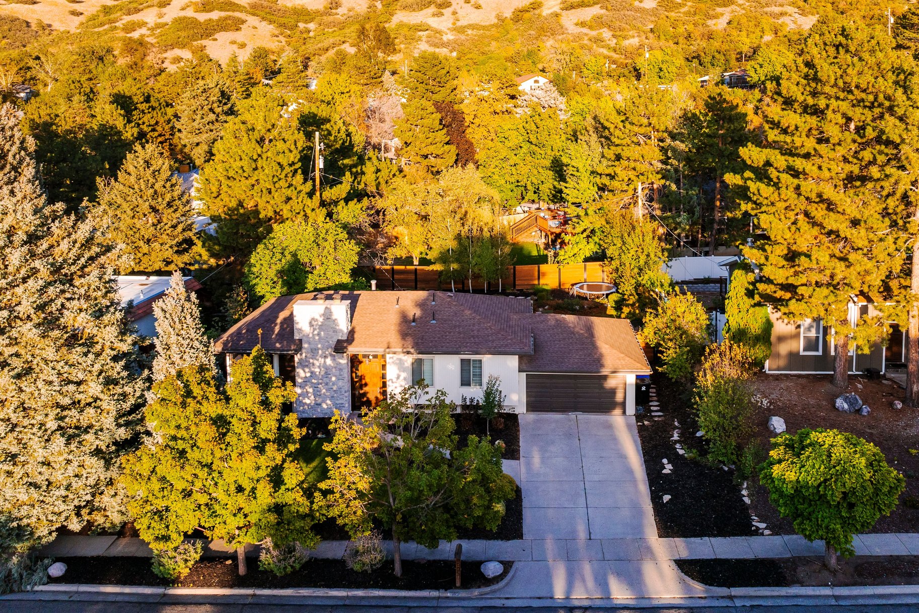  A Prime Cottonwood Heights Setting Near the Canyons - 物件實景