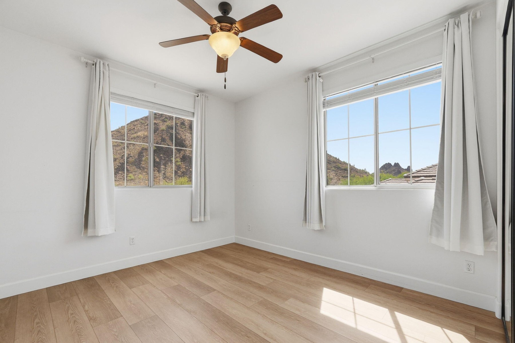  13547 E Estrella Avenue  Scottsdale, AZ - 物件實景