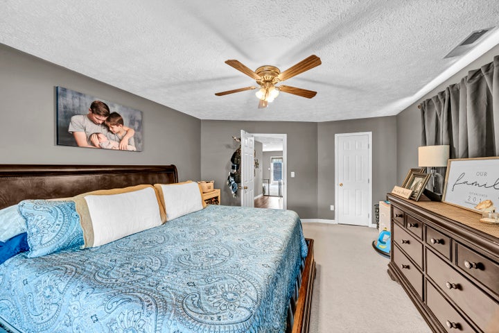 Vanceburg, Kentucky, 41179, United States, 4 Bedrooms Bedrooms, ,2 BathroomsBathrooms,Residential,For Sale,1984182