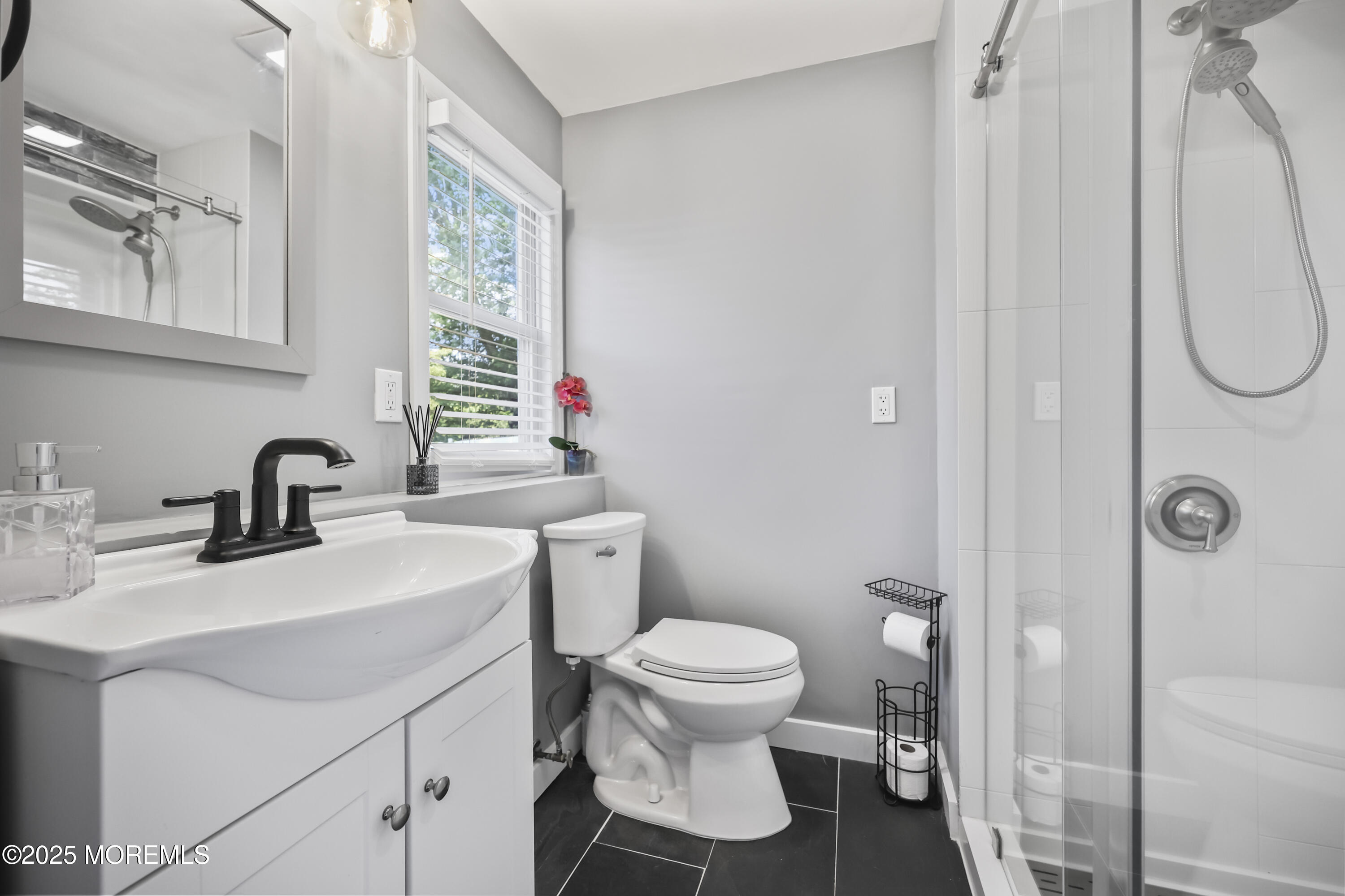 Howell, New Jersey, 07731, United States, 4 Bedrooms Bedrooms, ,2 BathroomsBathrooms,Residential,For Sale,1942279