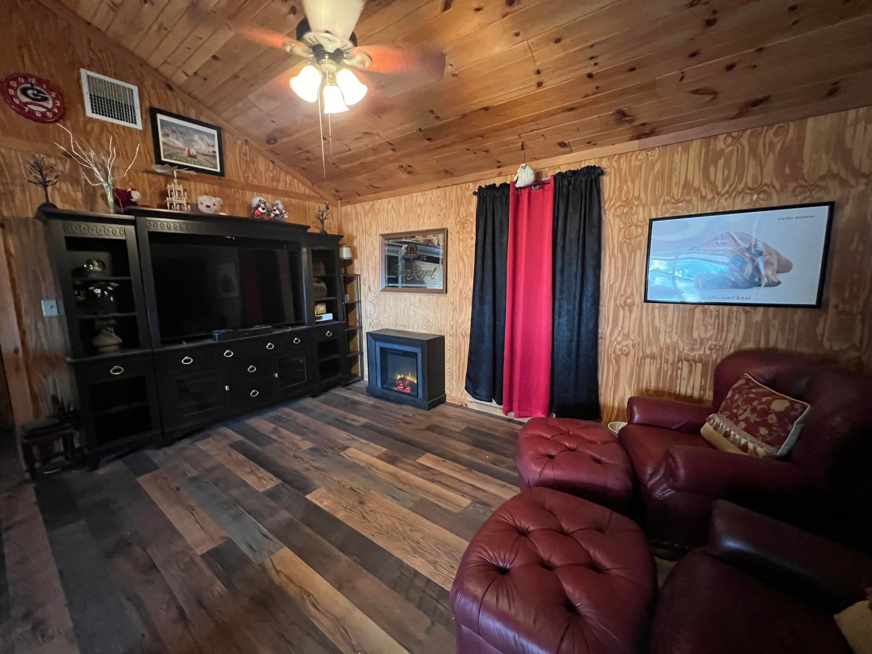 Rayle, Georgia, 30660, United States, 4 Bedrooms Bedrooms, ,3 BathroomsBathrooms,Residential,For Sale,1994515