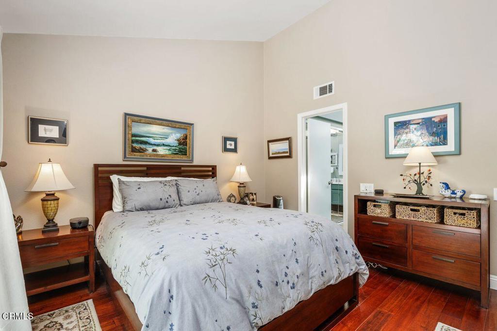 Ventura, California, 93004, United States, 2 Bedrooms Bedrooms, ,2 BathroomsBathrooms,Residential,For Sale,1940217