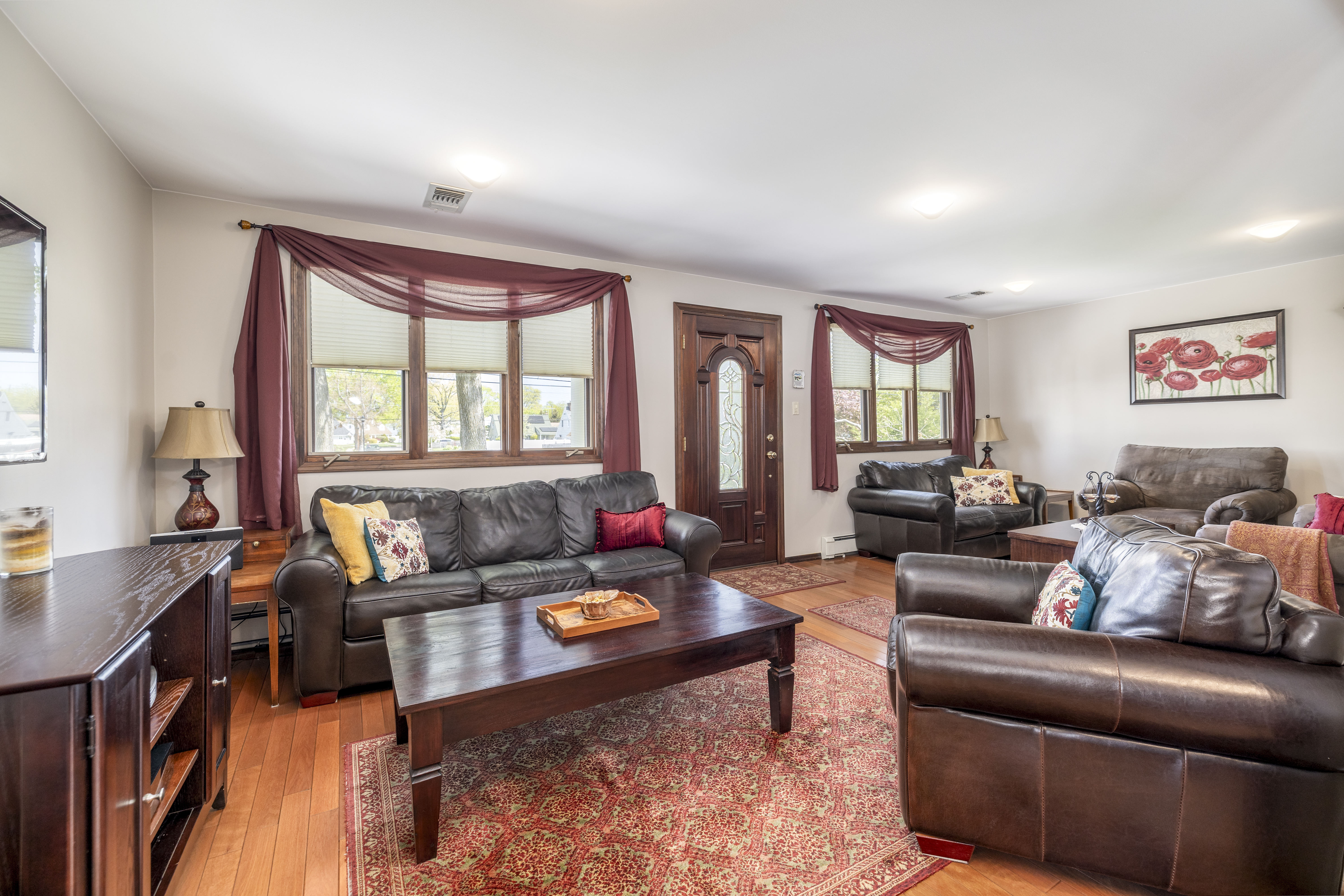  2522 5th Street, East Meadow, NY, 11554 - 物件實景
