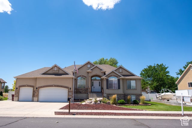 Hooper, Utah, 84315, United States, 4 Bedrooms Bedrooms, ,3 BathroomsBathrooms,Residential,For Sale,1904252