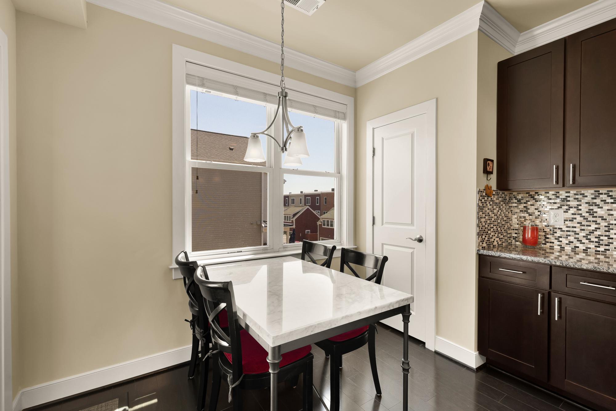  701 Annie Rose, Alexandria, VA, 22301 - 物件實景