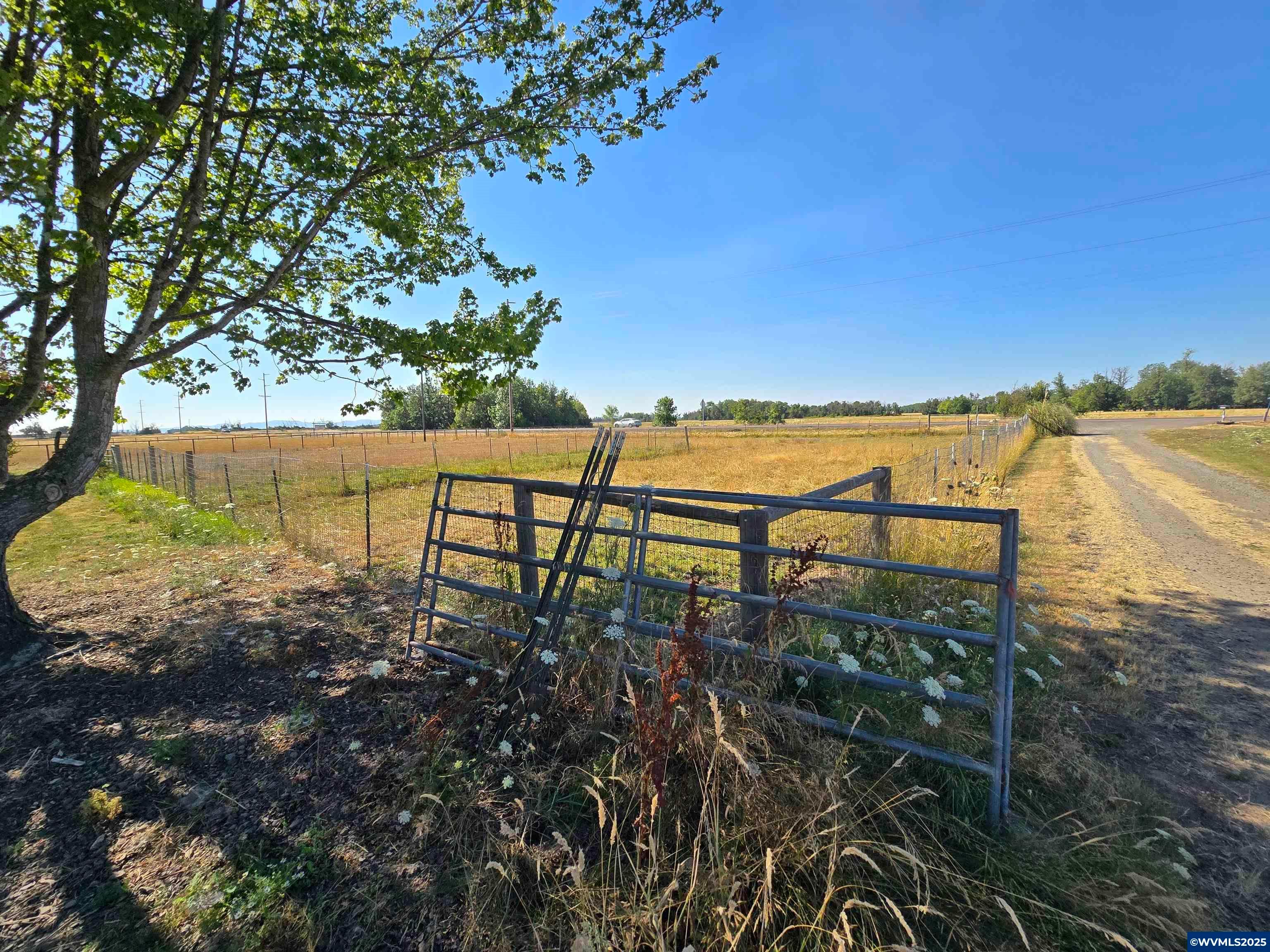 Lebanon, Oregon, 97355, United States, 3 Bedrooms Bedrooms, ,2 BathroomsBathrooms,Residential,For Sale,1911753
