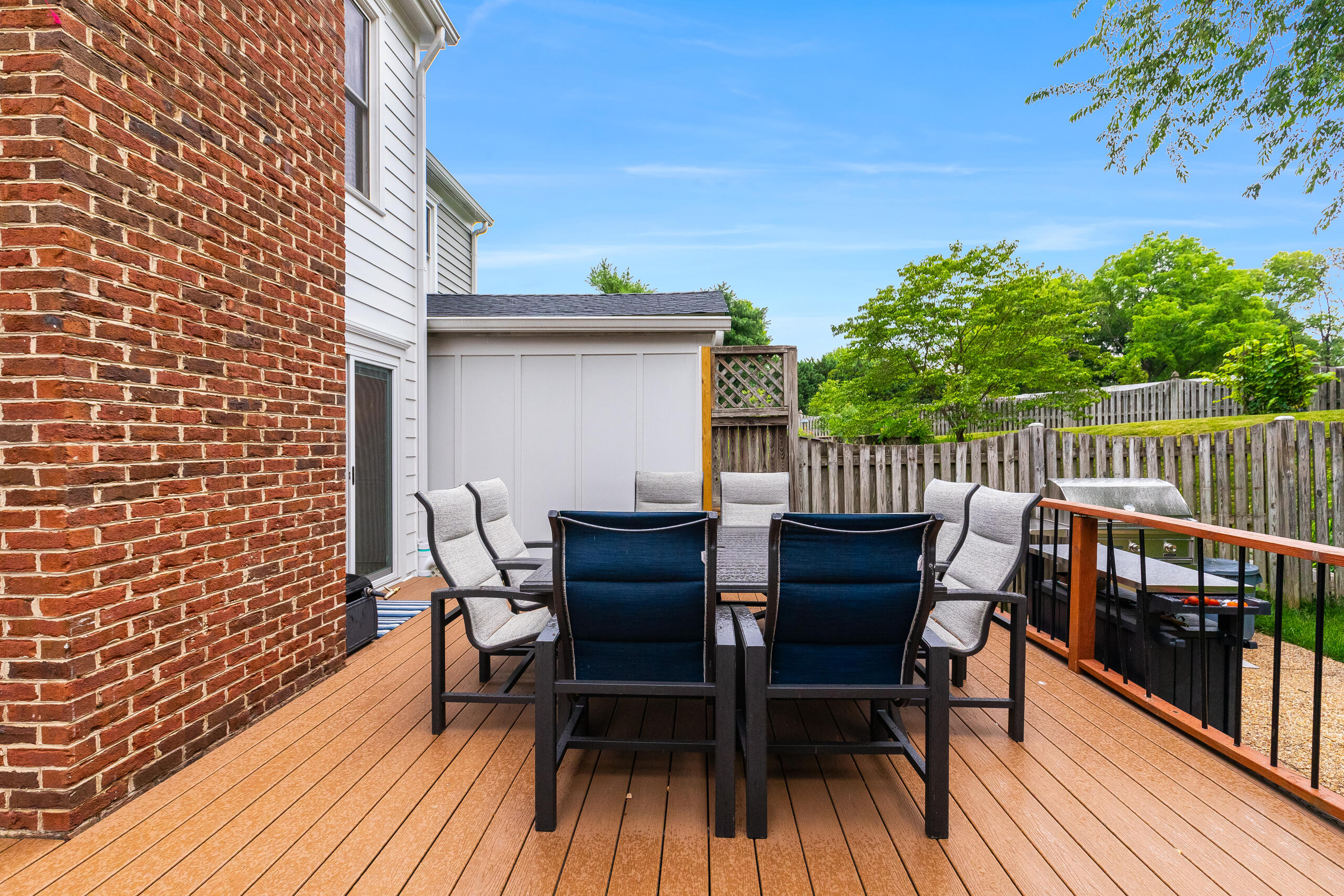  215 Andover Court Northeast, Leesburg, VA 20176 - 物件實景