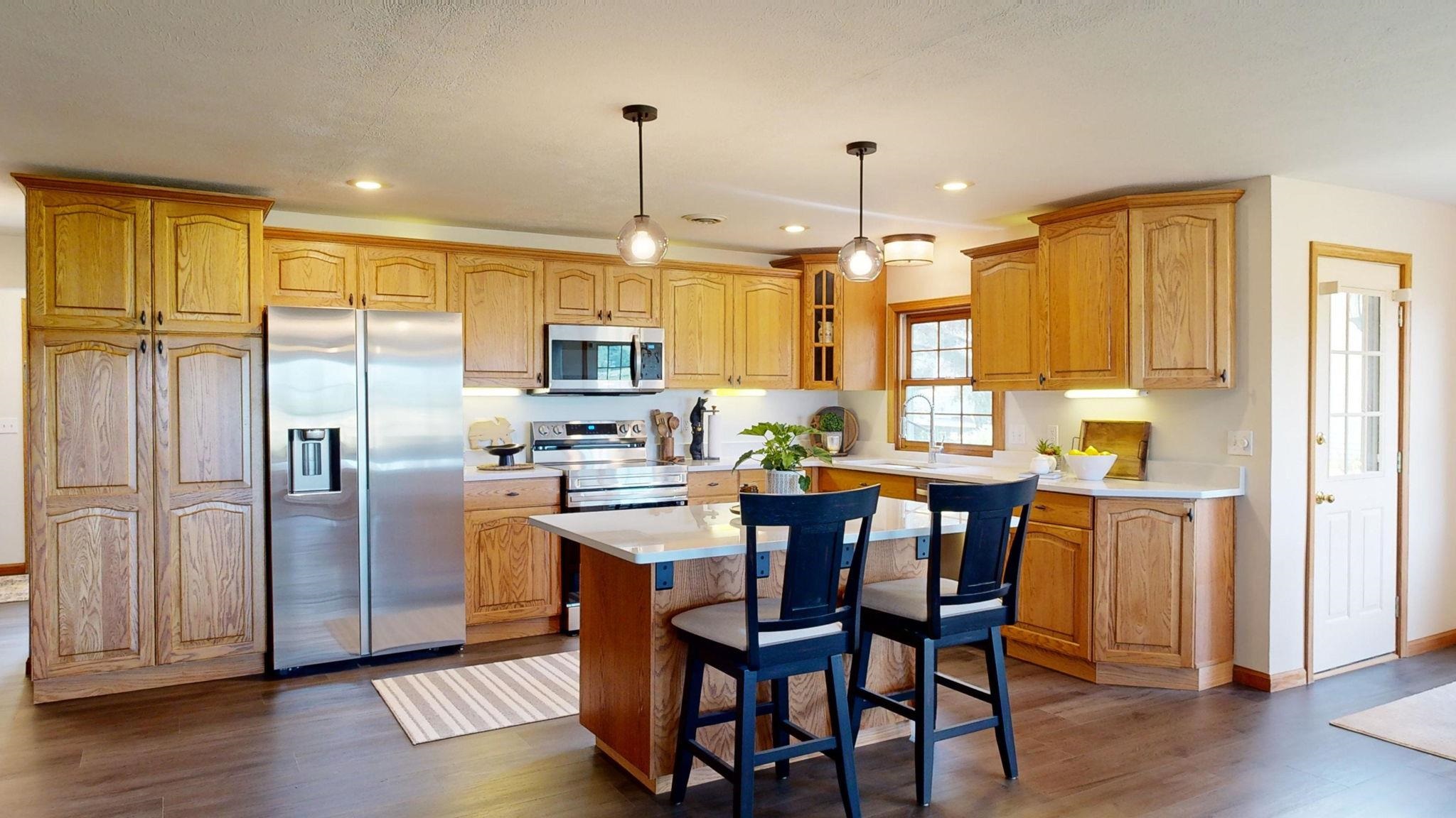 Hope, Michigan, 48628, United States, 6 Bedrooms Bedrooms, ,3 BathroomsBathrooms,Residential,For Sale,1923910