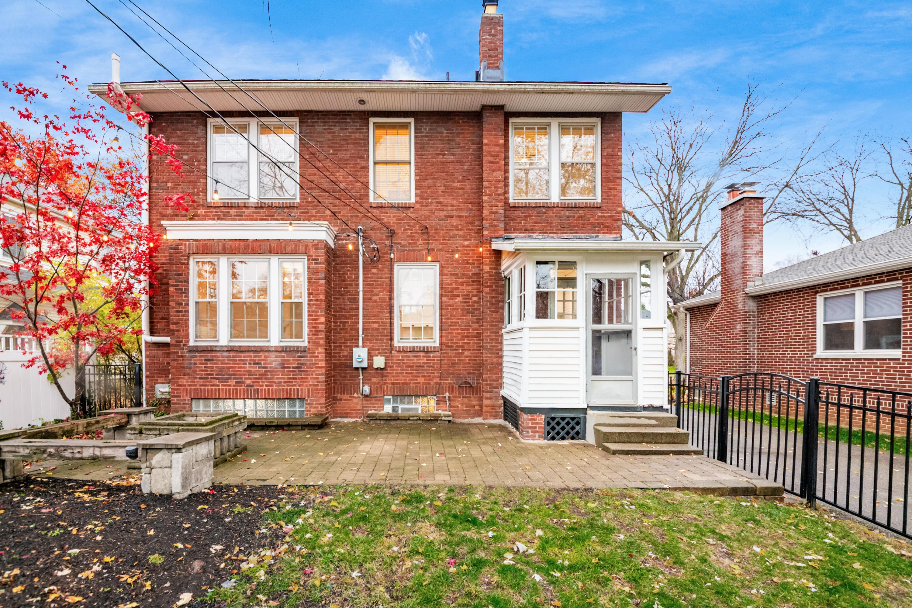 Columbus, Ohio, 43214, United States, 4 Bedrooms Bedrooms, ,3 BathroomsBathrooms,Residential,For Sale,1996077