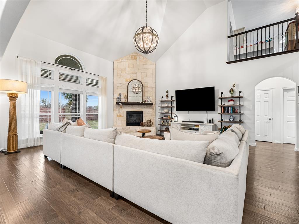 Celina, Texas, 75009, United States, 5 Bedrooms Bedrooms, ,4 BathroomsBathrooms,Residential,For Sale,2002202